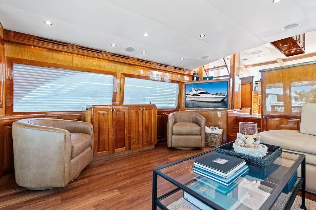 Thumbnail von Hatteras 64 Motor-Yacht