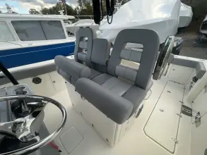 Thumbnail von Boston Whaler 300 Outrage