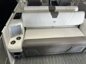 Thumbnail von Premier 250 Intrigue