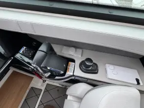 Thumbnail von Sea Ray SLX 400