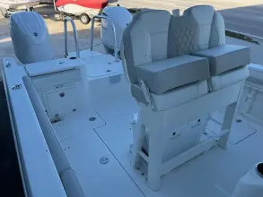 Thumbnail von World Cat 235 TE