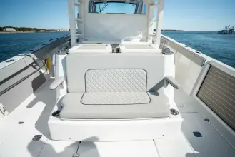 Thumbnail von Pursuit S 428 Moore Time