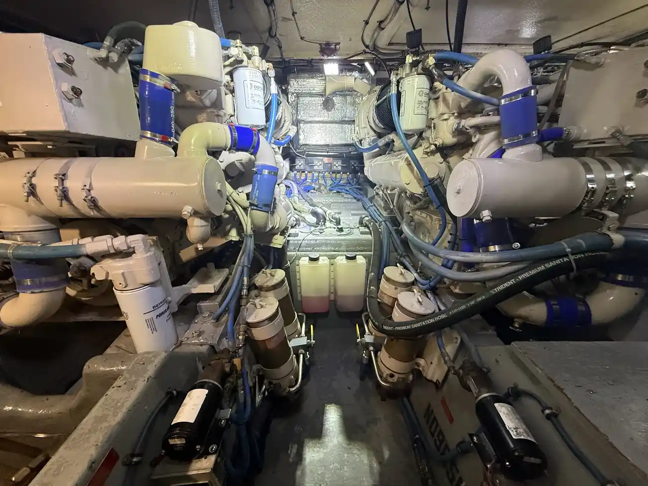 Thumbnail von Hatteras 52 Convertible