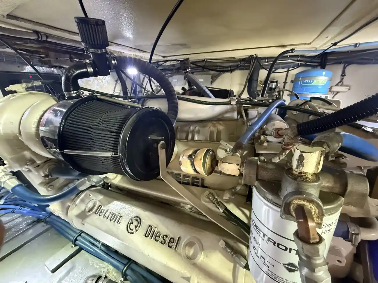 Thumbnail von Hatteras 52 Convertible