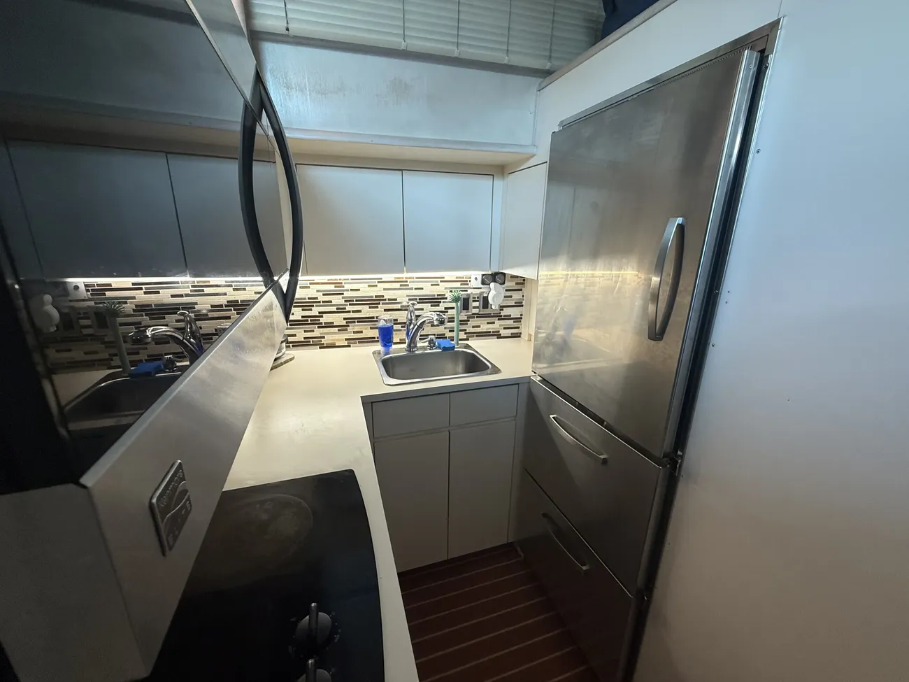 Thumbnail von Hatteras 52 Convertible