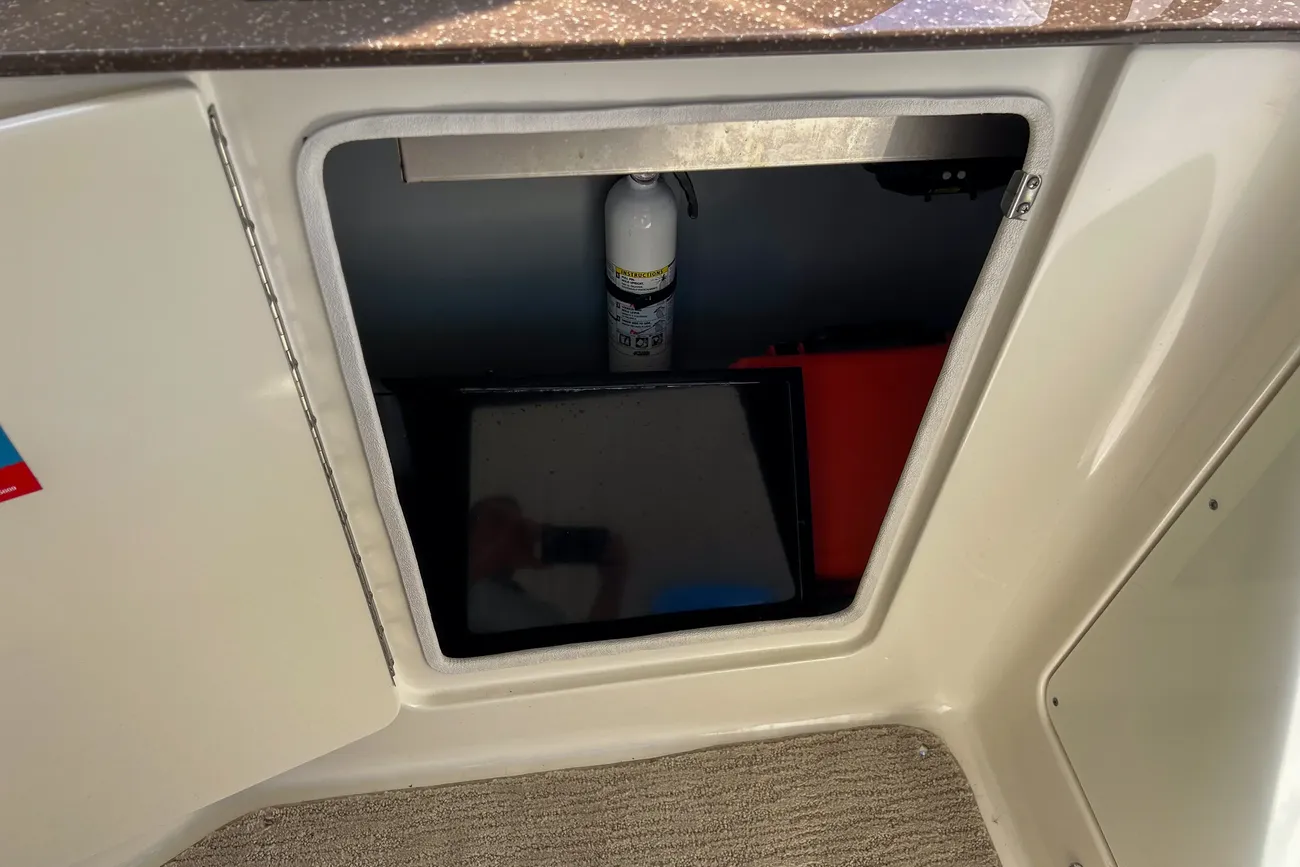 Thumbnail von Meridian 	441 Sedan Bridge