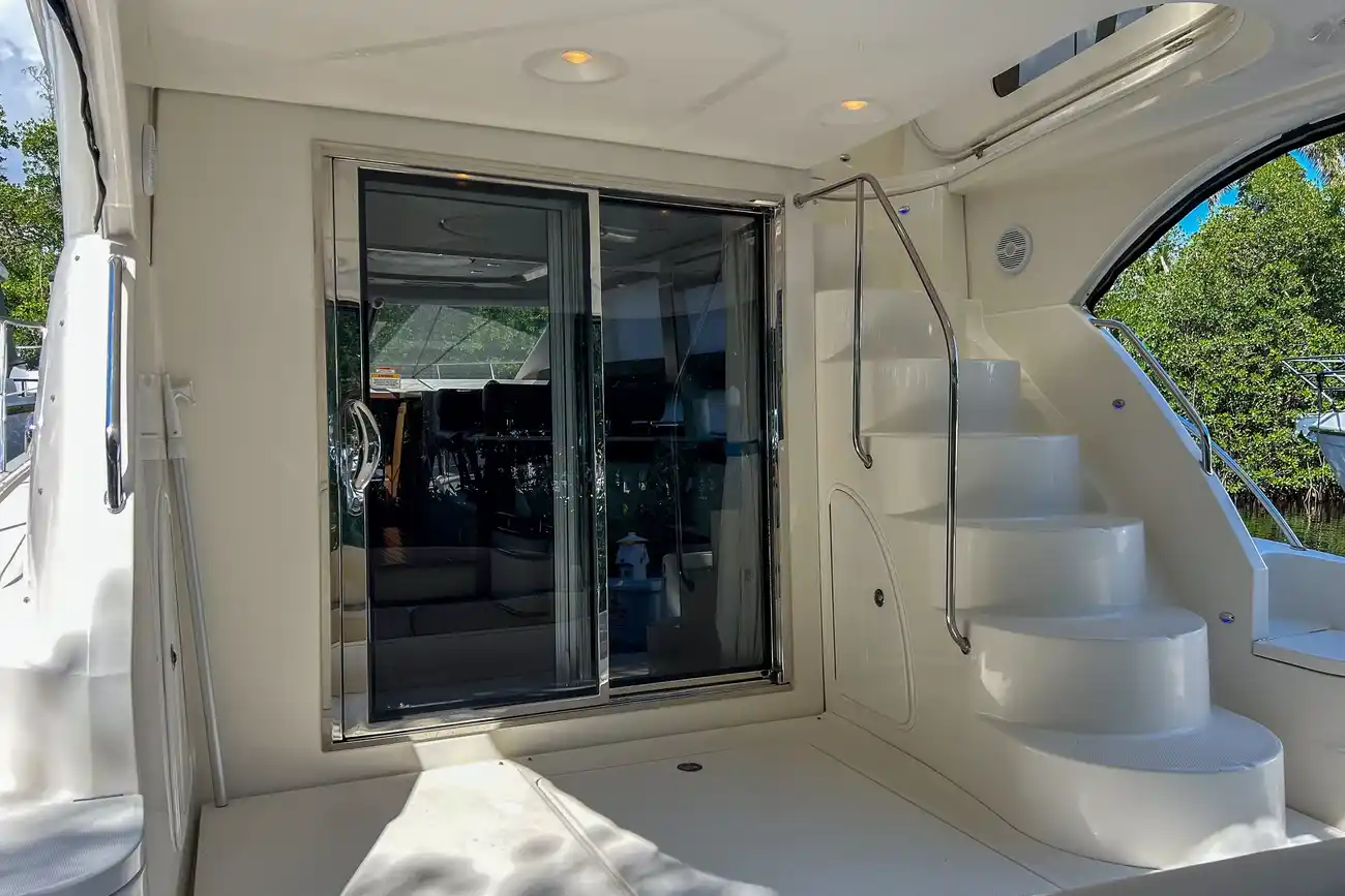 Thumbnail von Meridian 	441 Sedan Bridge