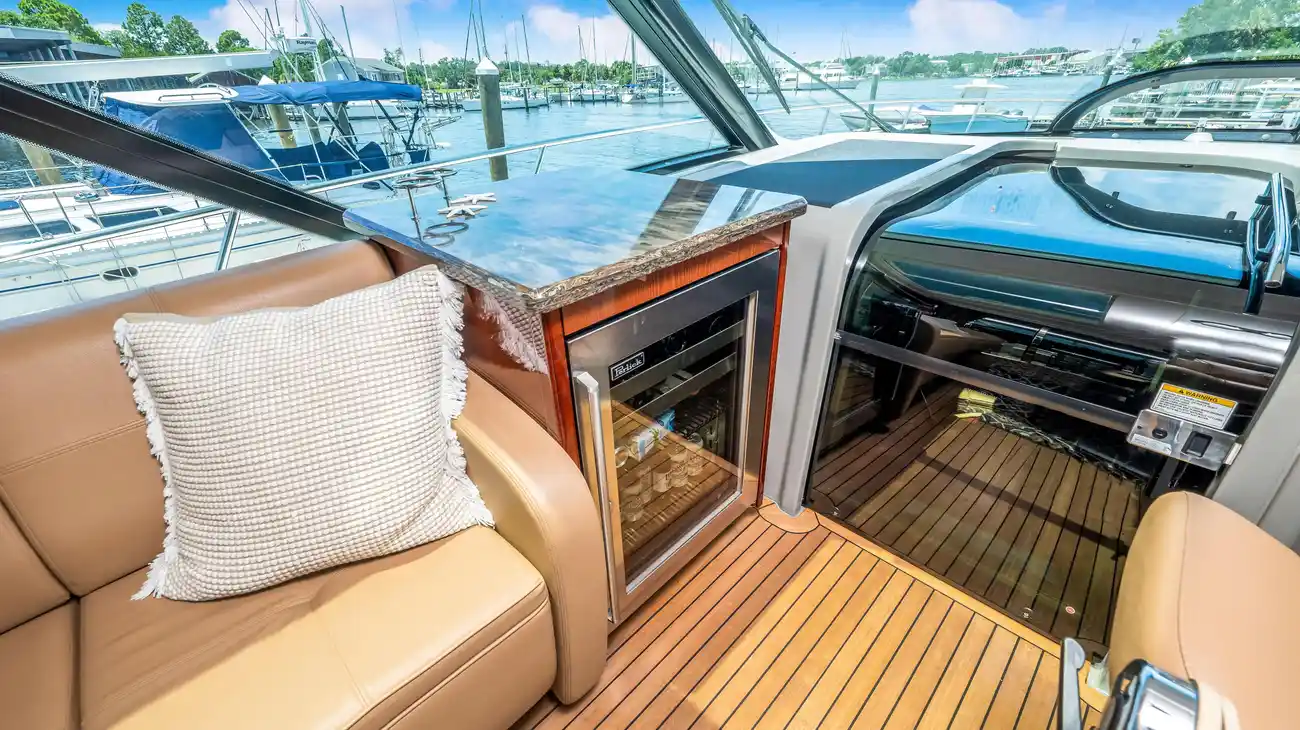 Thumbnail von シー レイ 610 サンダンサー