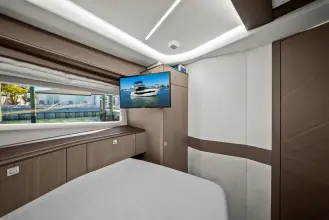 Thumbnail von Galeon 400 FLY