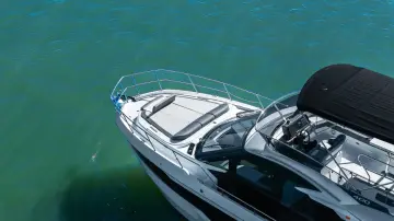 Thumbnail von Galeon 400 FLY