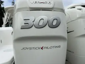 Thumbnail von Boston Whaler 270 Vantage