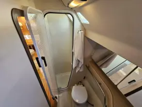 Thumbnail von カタリナ 470 サプライズ