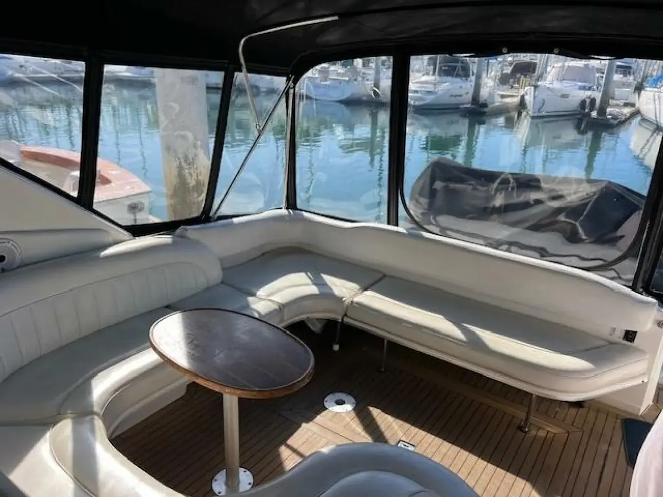 Thumbnail von Sea Ray 330 Sundancer Knoten für Segel