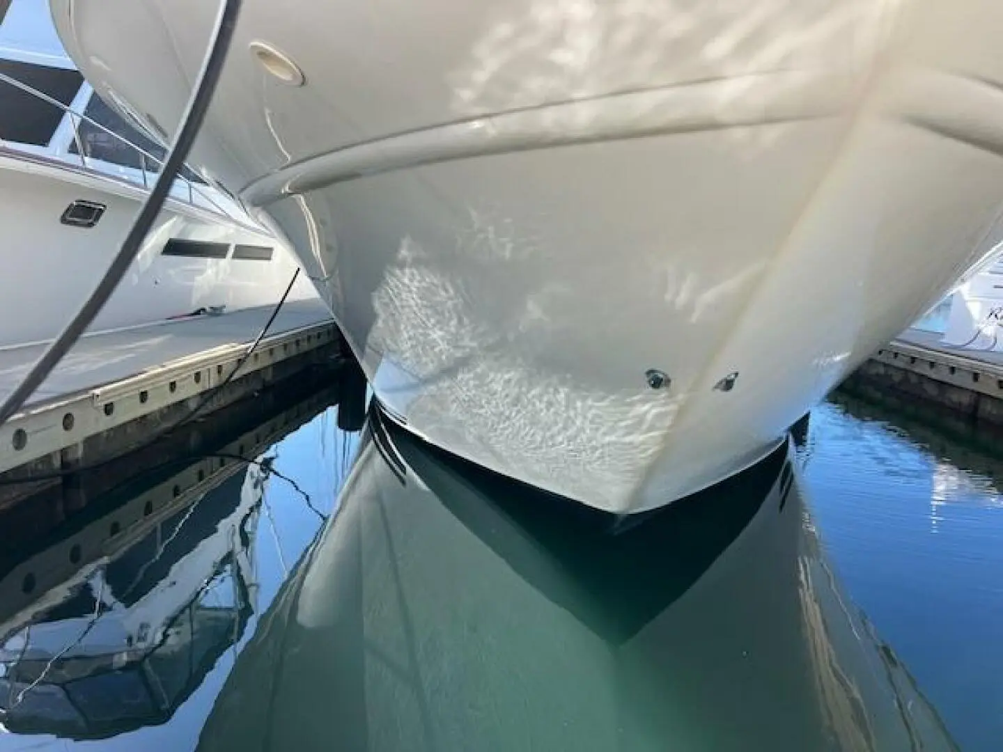 Thumbnail von Sea Ray 330 Sundancer Knoten für Segel