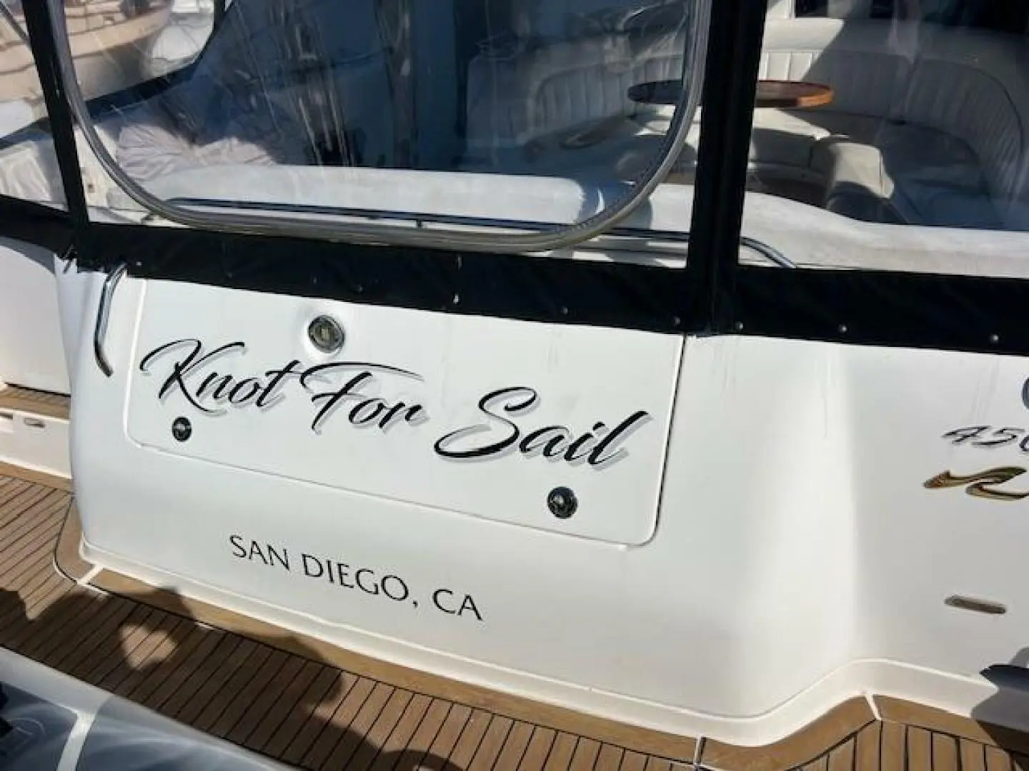 Thumbnail von Sea Ray 330 Sundancer Knoten für Segel