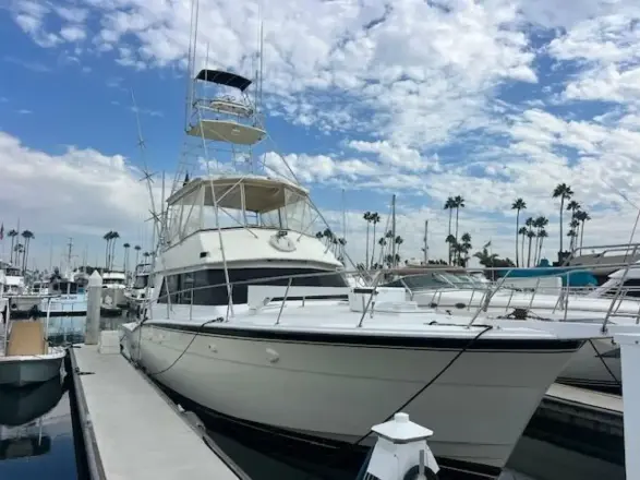 Hatteras 52 Convertible Soiree