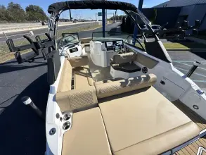 Thumbnail von Sea Ray SDX 230 Surf
