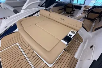 Thumbnail von Sea Ray SLX 260