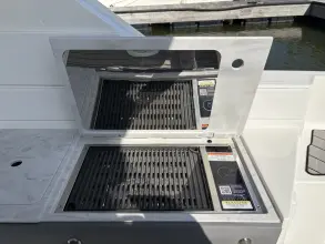 Thumbnail von Sea Ray SLX 350 z silnikiem zewnętrznym