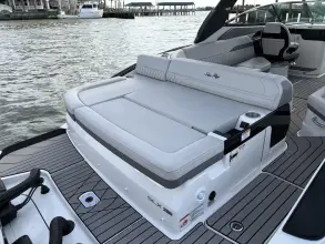 Thumbnail von Sea Ray SLX 280 Fuoribordo