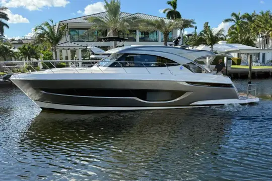Riviera Sport Yacht Platinum Edition 4600