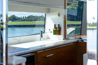 Thumbnail von Sunseeker 65 Sport Yacht