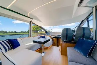 Thumbnail von Sunseeker 65 Sport Yacht