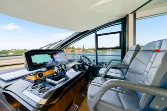 Thumbnail von Sunseeker 65 Sport Yacht