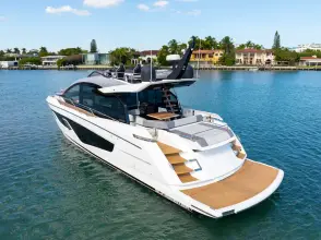 Thumbnail von Sunseeker 65 Sport Yacht