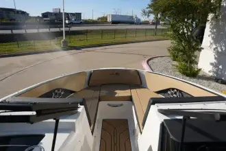 Thumbnail von Sea Ray SPX 210