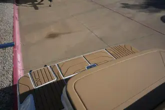 Thumbnail von Sea Ray SPX 210