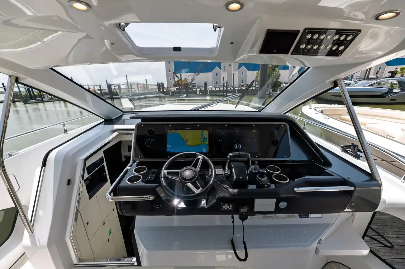 Thumbnail von Azimut Atlantis Verve 42