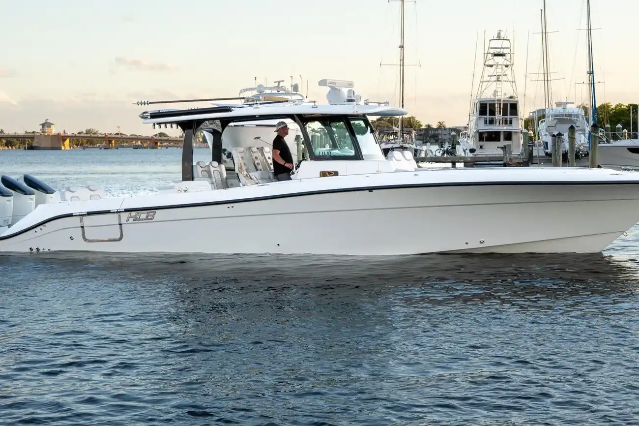 Thumbnail von Hcb 42 Lujo