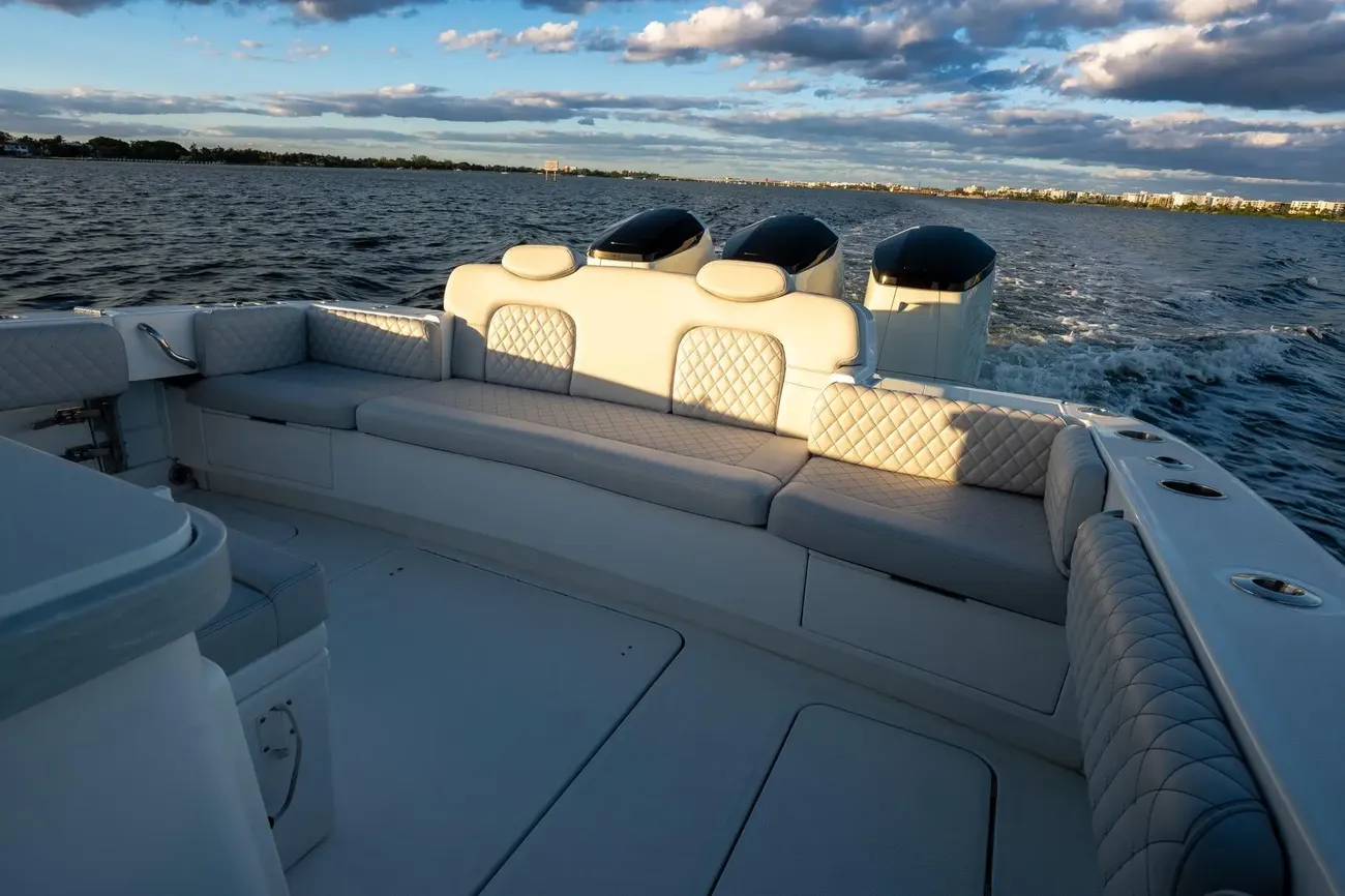 Thumbnail von Hcb 42 Lujo