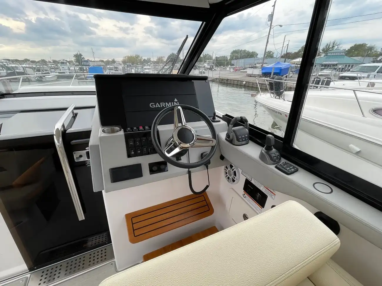 Thumbnail von Regal 36 XO