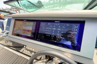 Thumbnail von Sea Ray SLX 400 Außenborder