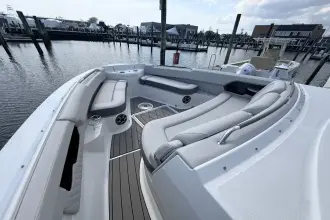 Thumbnail von Sea Ray SLX 400 Außenborder