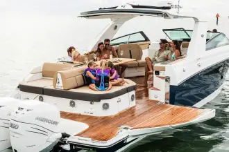 Thumbnail von Sea Ray SLX 400 Outboard