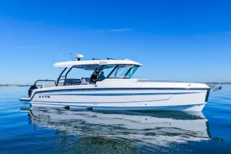 Thumbnail von Cruisers Yachts 38 VTR