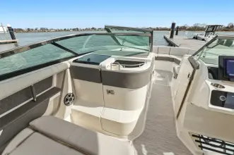 Thumbnail von Sea Ray SLX 310 Dıştan Takma