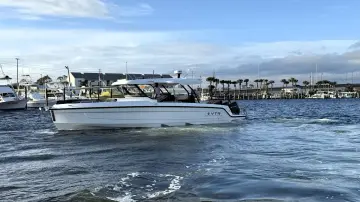 Thumbnail von Cruisers Yachts 38 VTR