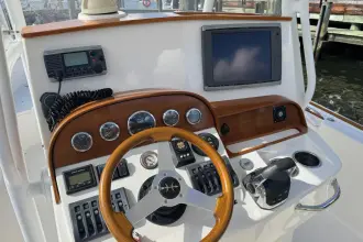 Thumbnail von Hunt Yachts Surfhunter 25 Messing About