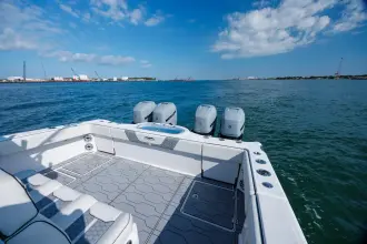 Thumbnail von Unbesiegbarer 37 Katamaran