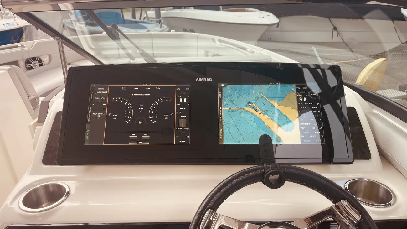 Thumbnail von Sea Ray SLX 310 Fuoribordo