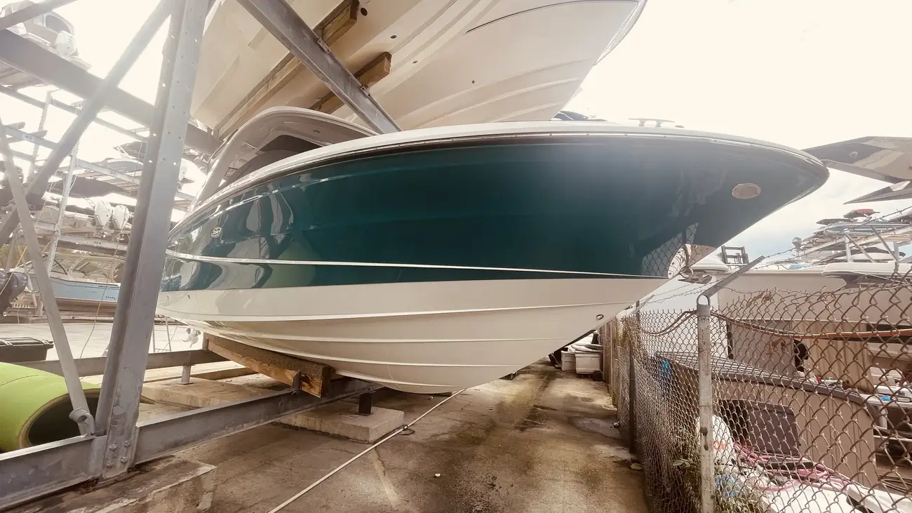 Thumbnail von Sea Ray SLX 310 Fuoribordo