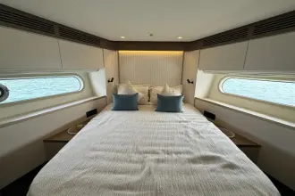 Thumbnail von Azimut 60 9994799