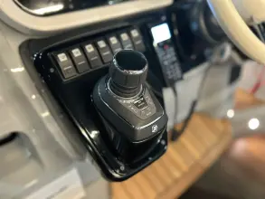 Thumbnail von Invictus GT320