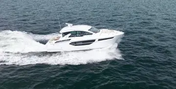 Thumbnail von Cruisers Yachts 42 Cantius