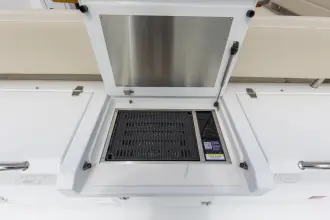 Thumbnail von Cruisers Yachts 42 Cantius