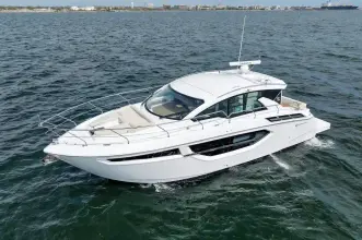 Thumbnail von Cruisers Yachts 42 Cantius